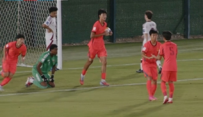 中欧体育官方入口-21年后再进世少赛！U17国足2-0卡塔尔获亚洲杯首胜 小组第2名出线